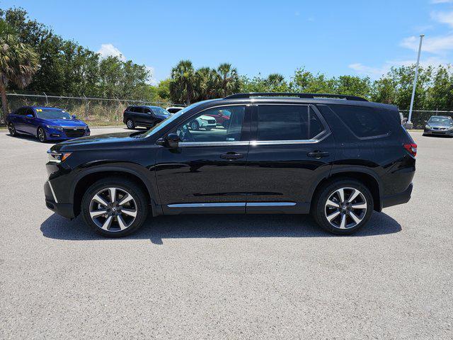new 2025 Honda Pilot car, priced at $48,950