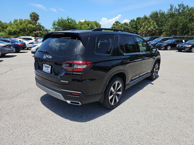 new 2025 Honda Pilot car, priced at $48,950