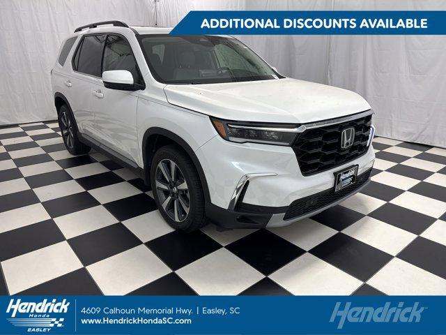 new 2025 Honda Pilot car, priced at $48,251