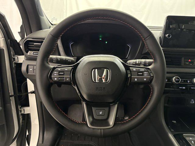 new 2025 Honda Pilot car, priced at $48,375