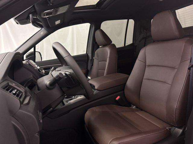 new 2025 Honda Ridgeline car, priced at $43,703