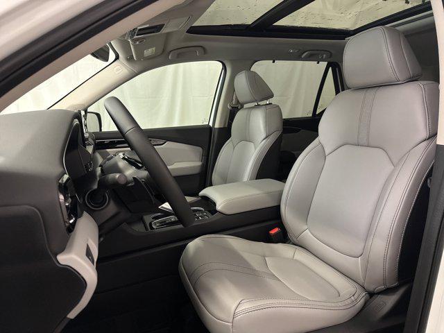 new 2025 Honda Pilot car, priced at $45,880