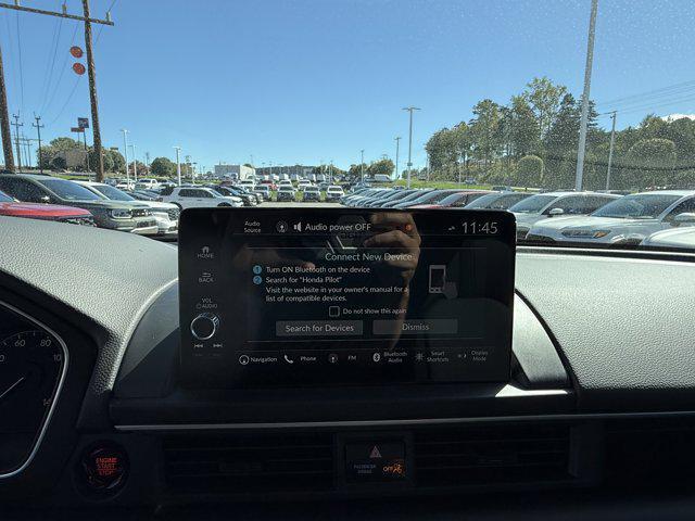 new 2025 Honda Pilot car, priced at $48,366