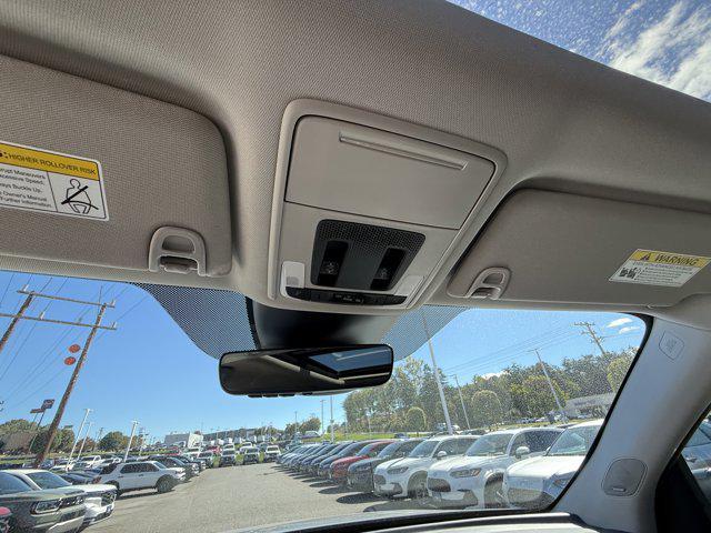 new 2025 Honda Pilot car, priced at $48,366