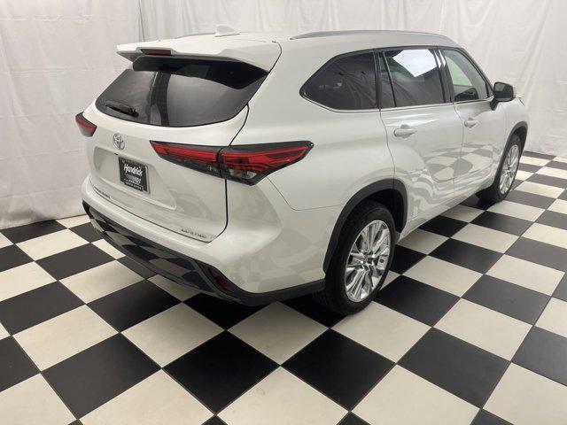 used 2023 Toyota Highlander car, priced at $41,880