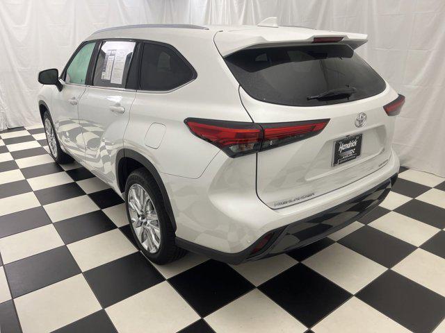 used 2023 Toyota Highlander car, priced at $41,880