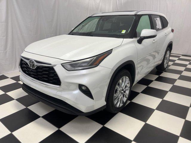 used 2023 Toyota Highlander car, priced at $41,880