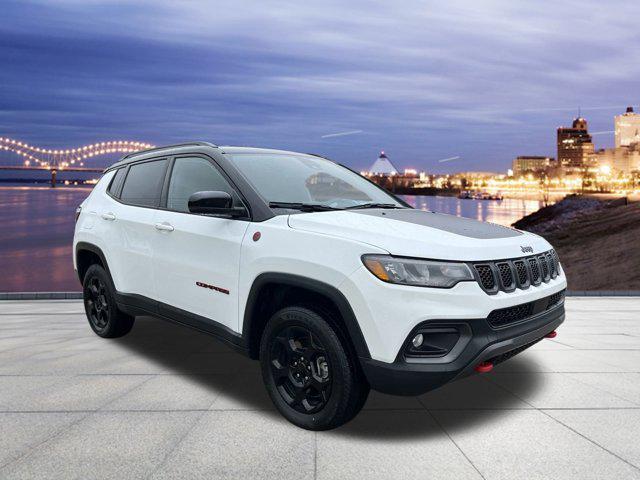 used 2023 Jeep Compass car