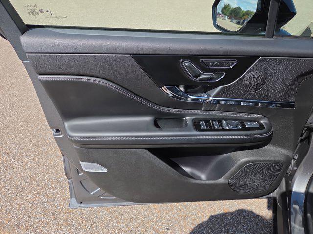 used 2023 Lincoln Corsair car, priced at $38,500