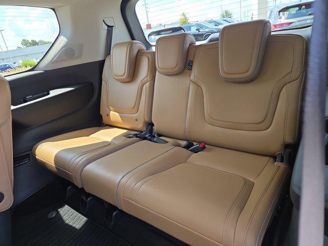 new 2025 INFINITI QX80 car, priced at $80,592