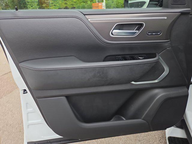 new 2026 INFINITI QX80 car, priced at $91,680