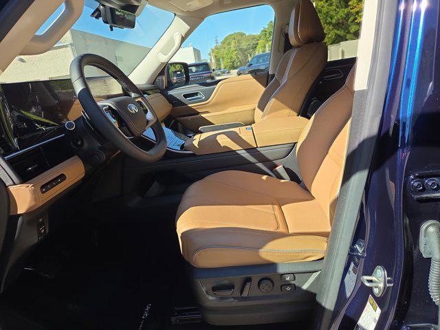 new 2025 INFINITI QX80 car, priced at $82,000