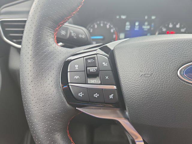 used 2022 Ford Explorer car, priced at $31,862