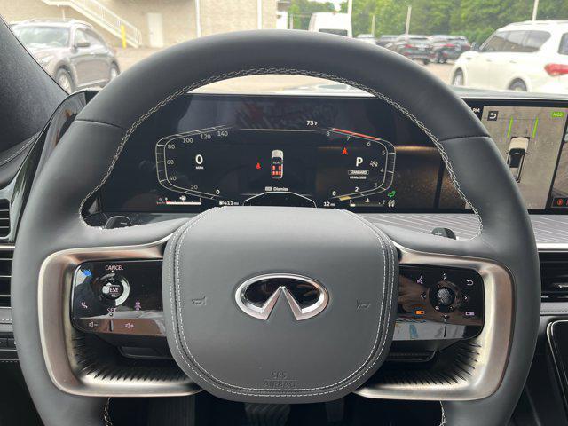 new 2025 INFINITI QX80 car, priced at $108,900