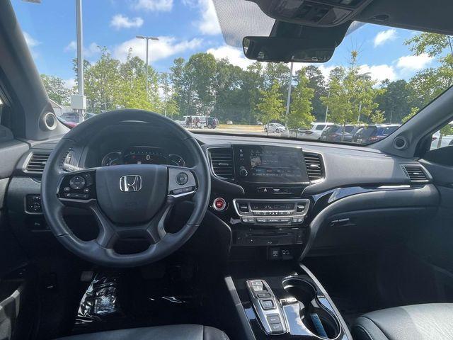 used 2022 Honda Pilot car, priced at $33,912