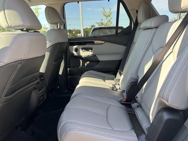 new 2025 Honda Pilot car, priced at $43,387