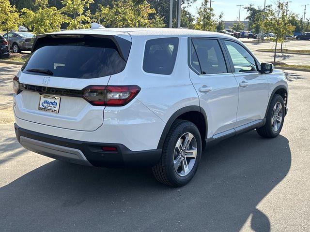 new 2025 Honda Pilot car, priced at $43,387
