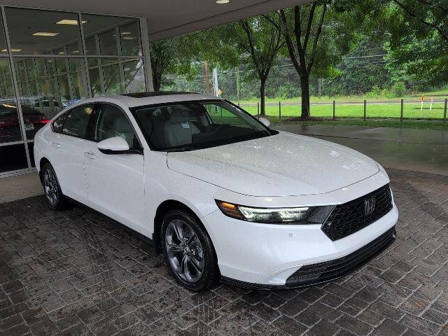 new 2025 Honda Accord Hybrid car, priced at $36,090