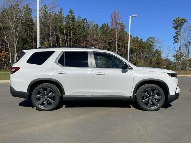 new 2025 Honda Pilot car, priced at $42,050