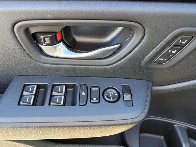 new 2025 Honda Pilot car, priced at $42,413