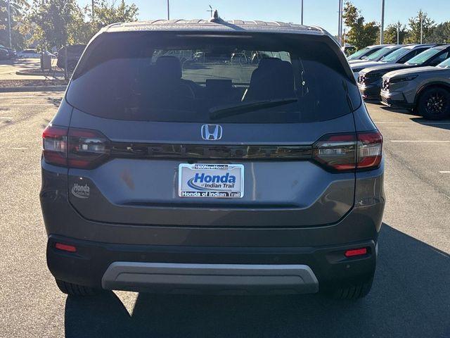 new 2025 Honda Pilot car, priced at $42,413