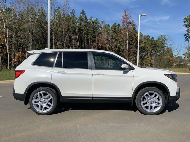 new 2025 Honda Passport car, priced at $44,250