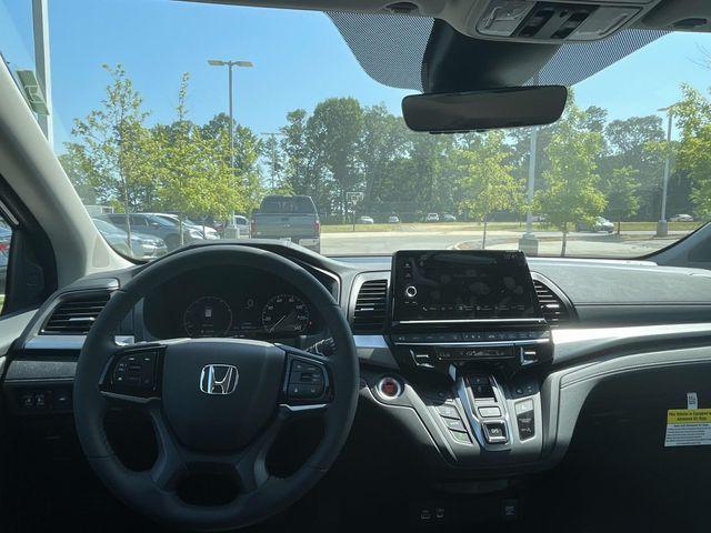 new 2025 Honda Odyssey car