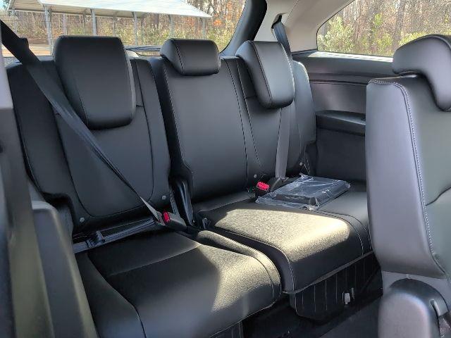 new 2025 Honda Odyssey car