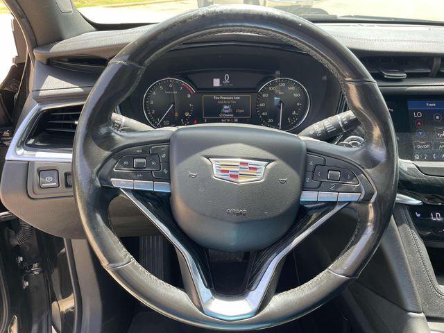 used 2020 Cadillac XT6 car, priced at $22,586
