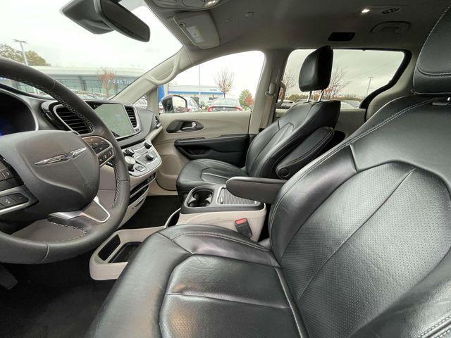 used 2022 Chrysler Pacifica car, priced at $22,984