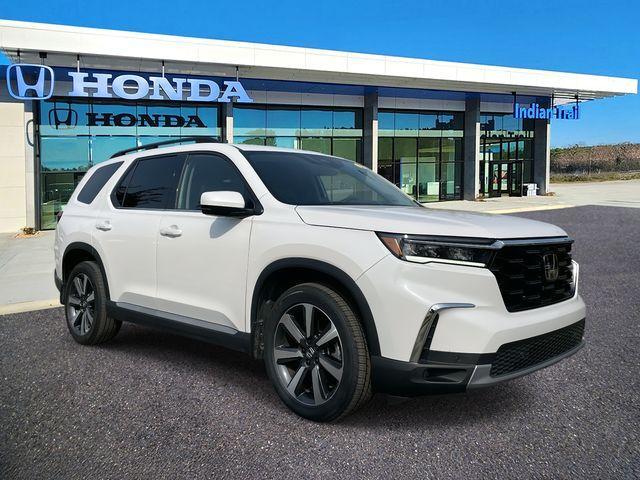 used 2023 Honda Pilot car, priced at $43,116