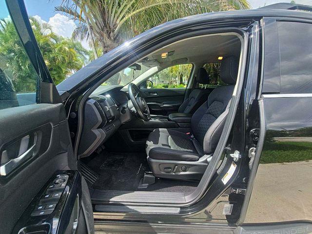 used 2022 Nissan Pathfinder car, priced at $28,258