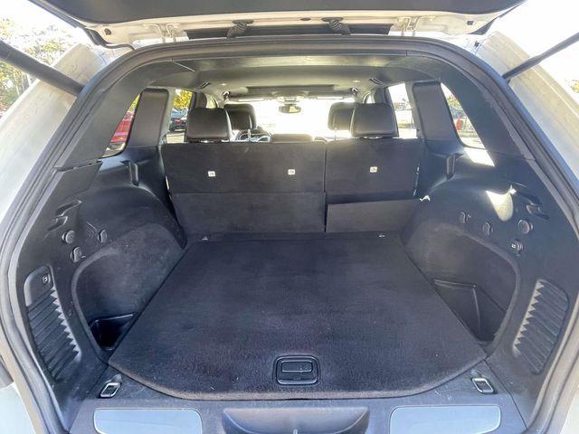 used 2018 Jeep Grand Cherokee car, priced at $18,228