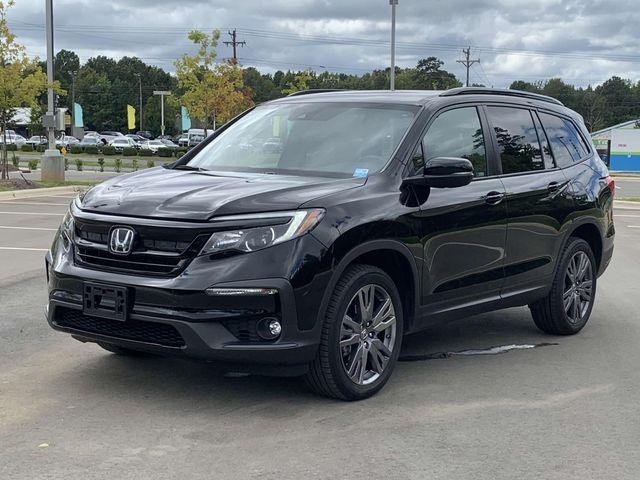 used 2022 Honda Pilot car, priced at $27,018