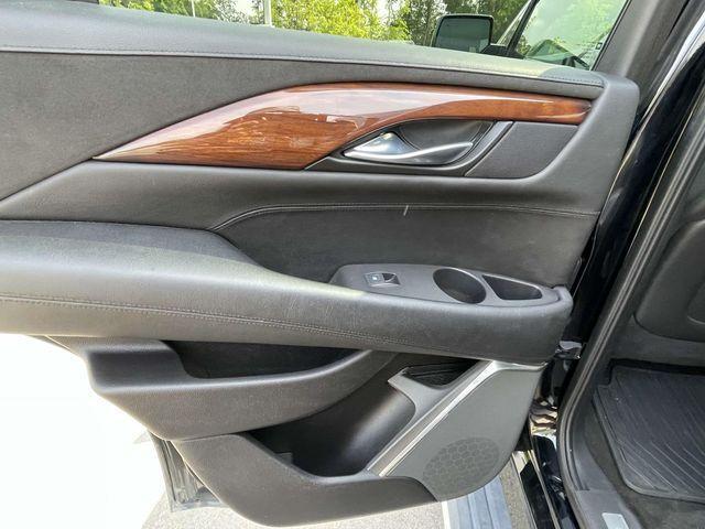used 2015 Cadillac Escalade car, priced at $20,654