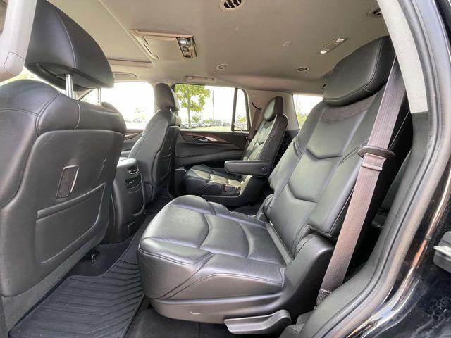 used 2015 Cadillac Escalade car, priced at $20,654