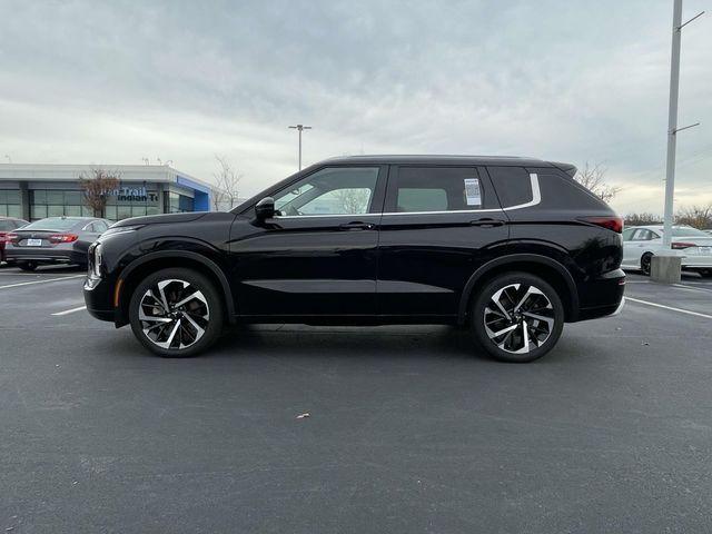 used 2022 Mitsubishi Outlander car, priced at $25,590