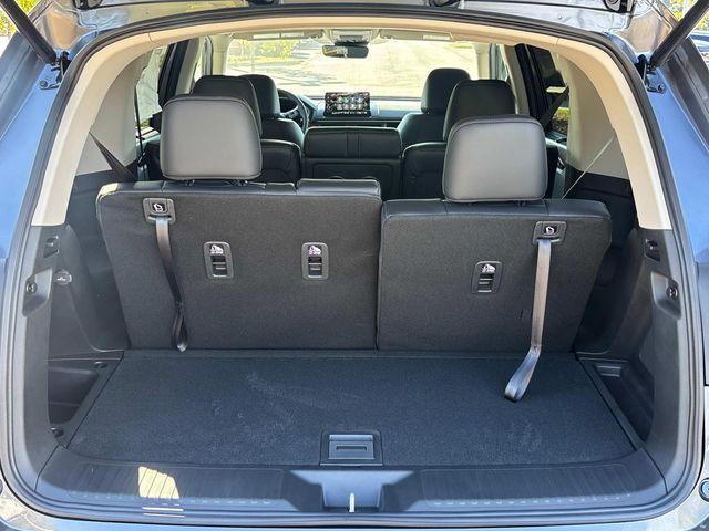 new 2025 Honda Pilot car, priced at $40,340