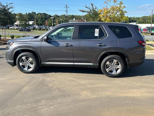 new 2025 Honda Pilot car, priced at $40,340