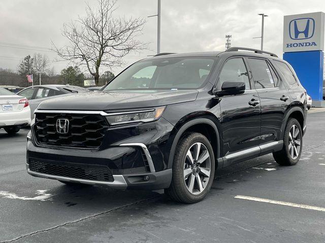 used 2024 Honda Pilot car, priced at $48,884