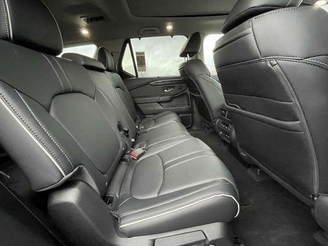 used 2024 Honda Pilot car, priced at $48,884