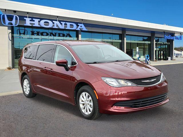 used 2017 Chrysler Pacifica car, priced at $15,451