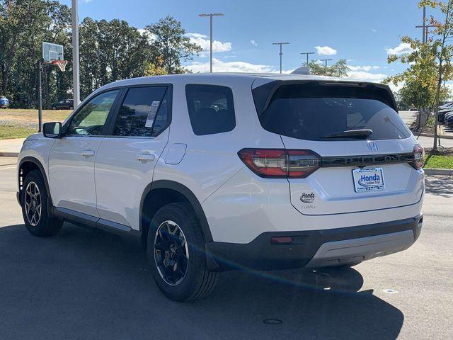 new 2025 Honda Pilot car, priced at $49,350