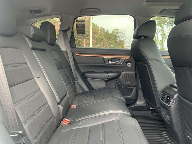 used 2019 Honda CR-V car, priced at $27,692