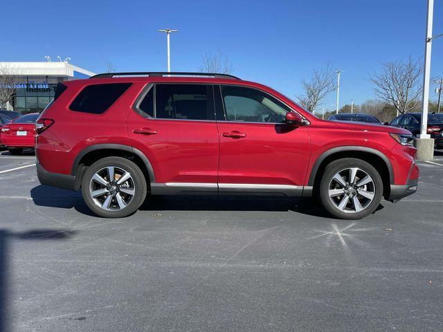 used 2025 Honda Pilot car, priced at $48,769