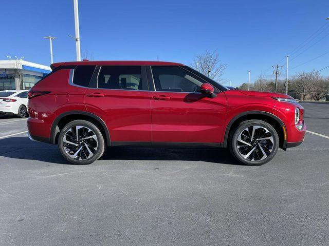 used 2022 Mitsubishi Outlander car, priced at $22,511