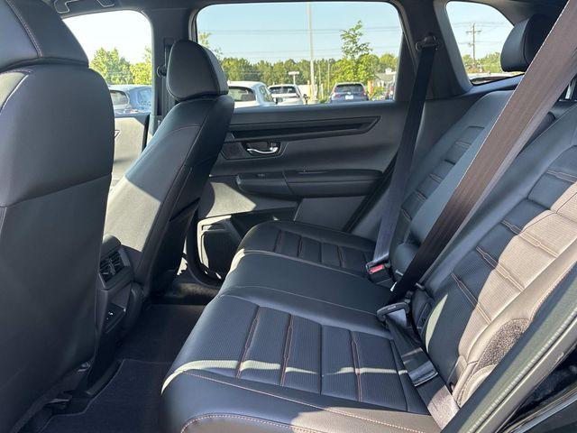 new 2026 Honda CR-V Hybrid car, priced at $38,376