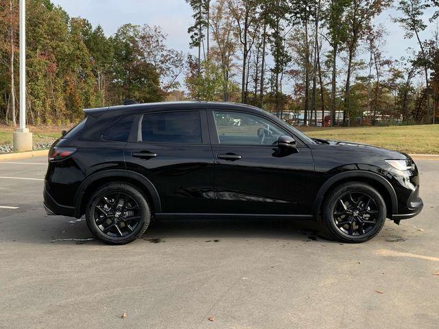 new 2025 Honda HR-V car, priced at $30,050