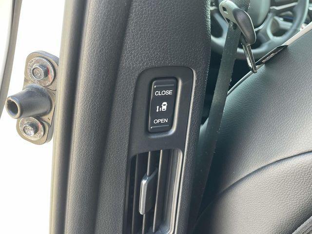used 2025 Honda Odyssey car, priced at $47,389
