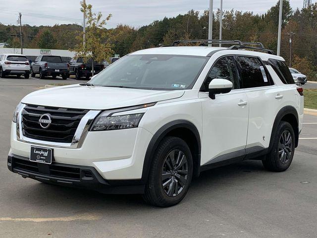 used 2023 Nissan Pathfinder car, priced at $31,396